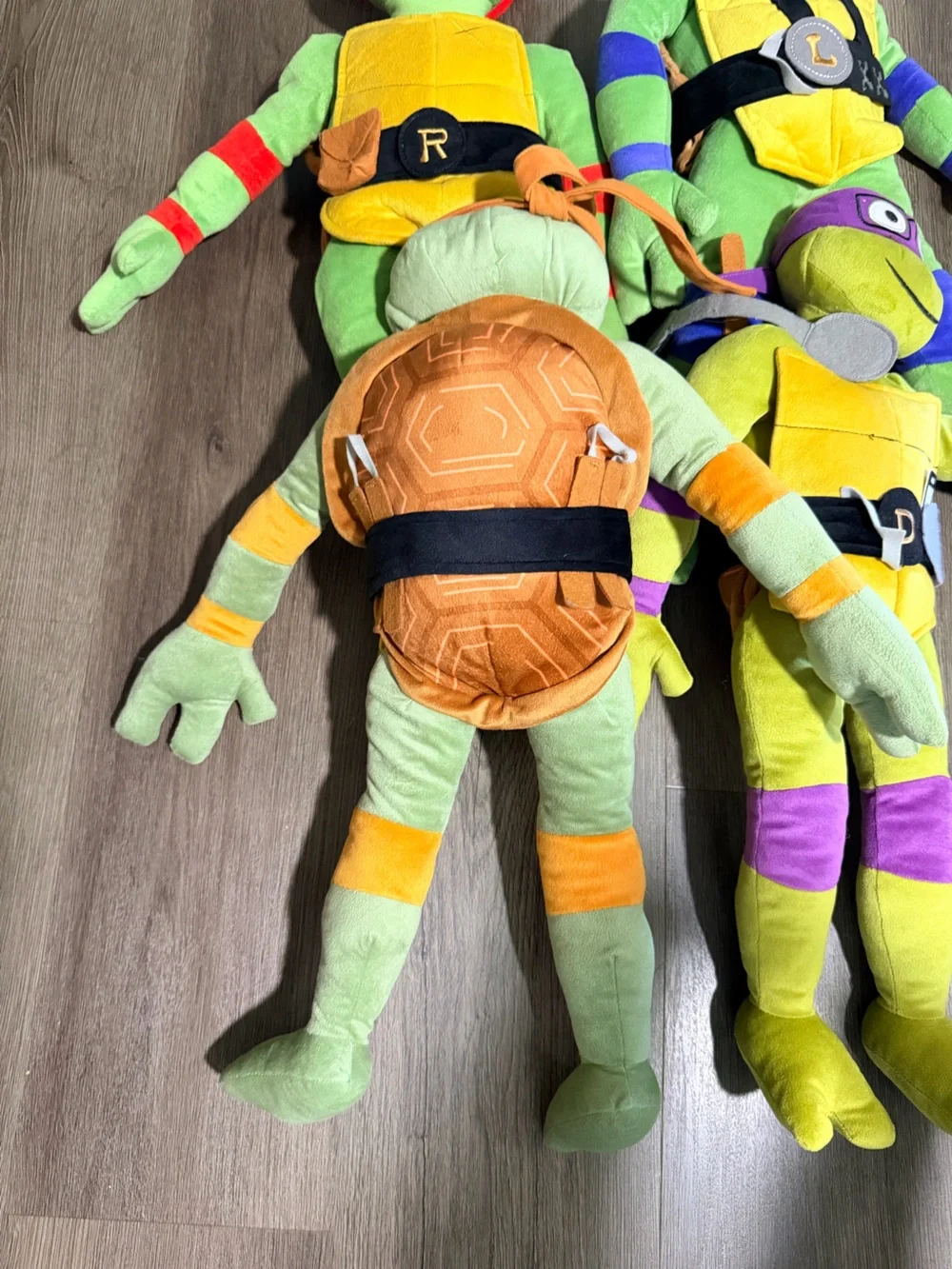 COMPLETE SET of 4 Teenage Mutant Ninja Turtles 26